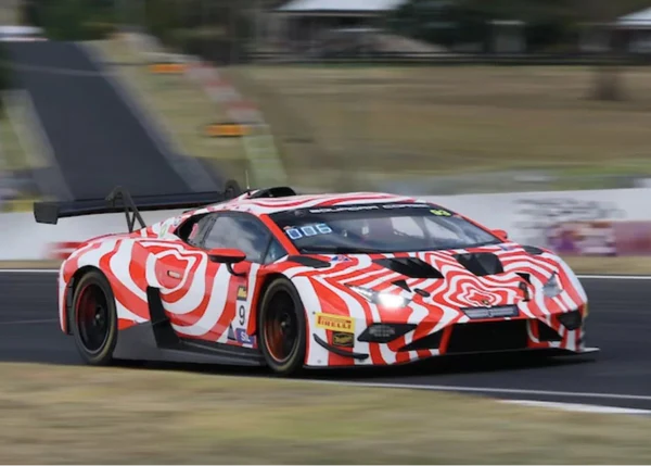 Lamborghini Huracan No.93 Wall Racing 9th Bathurst 12H 2025 - Spark Model Car