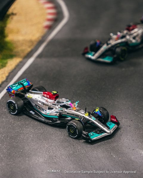 Scale 1/64 - Mercedes-AMG F1 W13 E Performance 2022 Miami GP Lewis Hamilton
