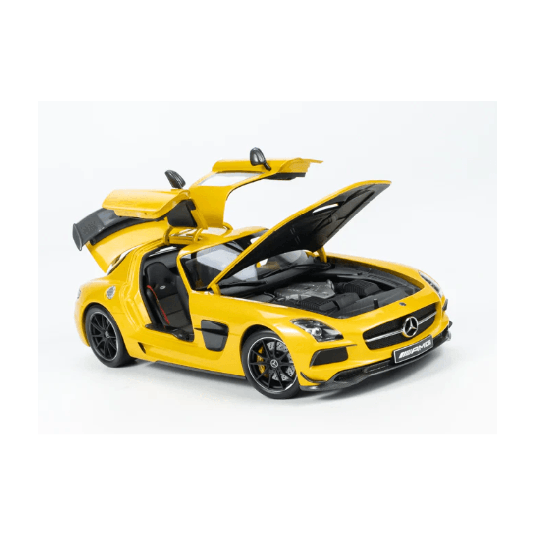 Mercedes-Benz AMG SLS Black Series Gold Color - CLDC Exclusive - 1/18 Minichamps Model Car