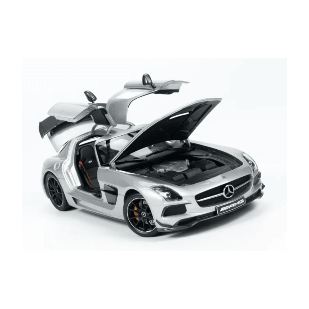 Mercedes-Benz AMG SLS Black Series Silver Color - CLDC Exclusive - 1/18 Minichamps Model Car