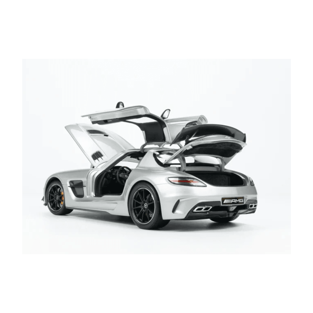 Mercedes-Benz AMG SLS Black Series Silver Color - CLDC Exclusive - 1/18 Minichamps Model Car