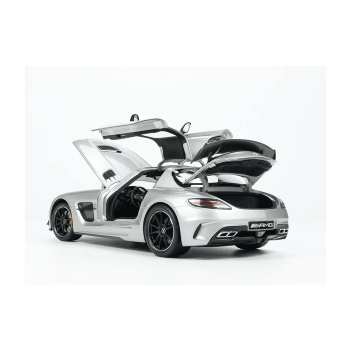 Mercedes-Benz AMG SLS Black Series Silver Color - CLDC Exclusive - 1/18 Minichamps Model Car