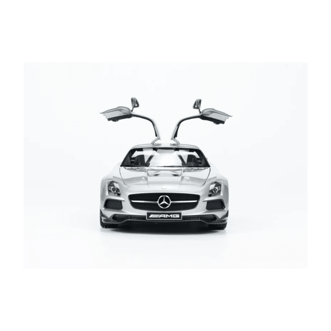 Mercedes-Benz AMG SLS Black Series Silver Color - CLDC Exclusive - 1/18 Minichamps Model Car