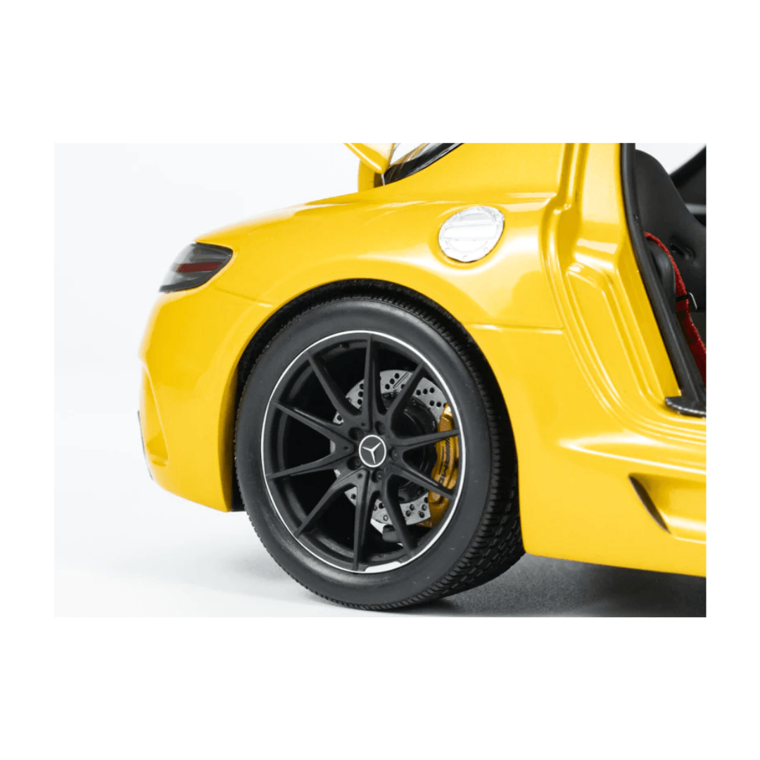 Mercedes-Benz AMG SLS Black Series Gold Color - CLDC Exclusive - 1/18 Minichamps Model Car