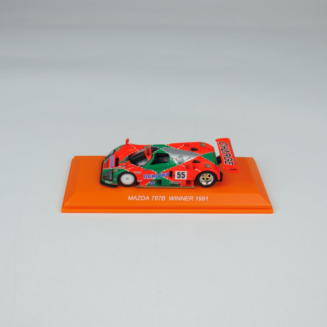 Kyosho 1:64 Mazda 787B (NO.55) Diecast Car Model With Book (Simplified Chinese)