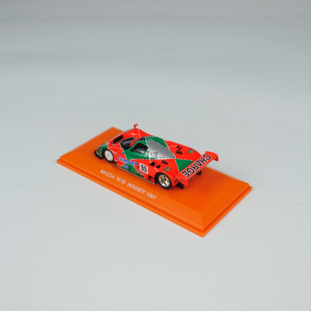 Kyosho 1:64 Mazda 787B (NO.55) Diecast Car Model With Book (Simplified Chinese)