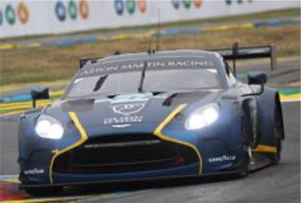 Aston Martin Vantage AMR LMGT3 No.27 HEART OF RACING TEAM Le Mans 24H 2025 - Spark Model Car