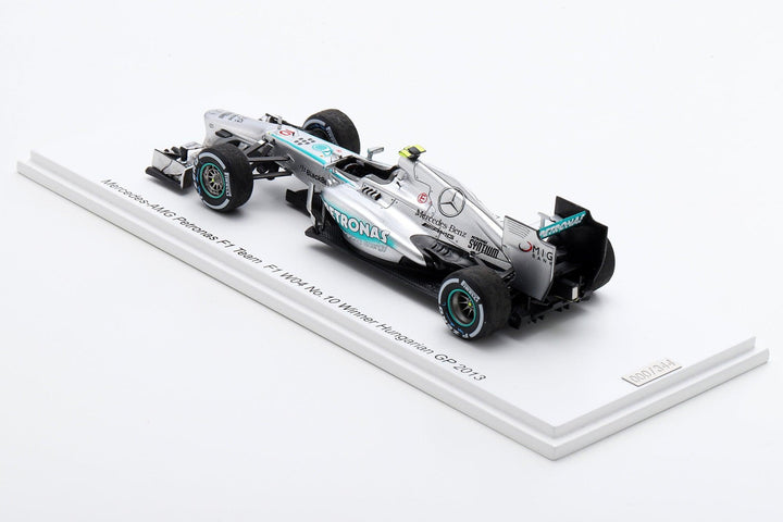 Lewis Hamilton Hungarian GP 2013  Mercedes F1 W04 1st Win with Mercedes (With Pit Board & Figurine ) Model Car - Spark Model