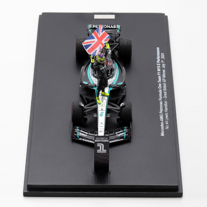 Lewis Hamilton - British GP 2024 Special Figure Edition (With Flag) Mercedes F1 W15 1:43 Spark Model Car