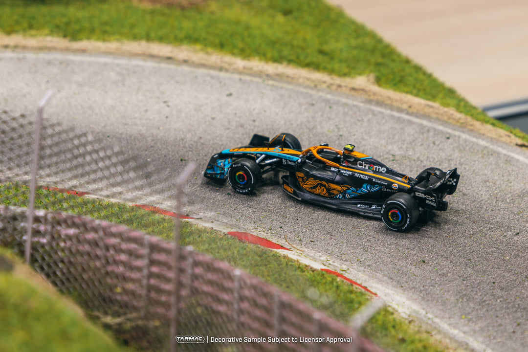 Scale 1:64 - McLaren MCL36 Abu Dhabi Grand Prix 2022 Lando Norris - Tarmac Works