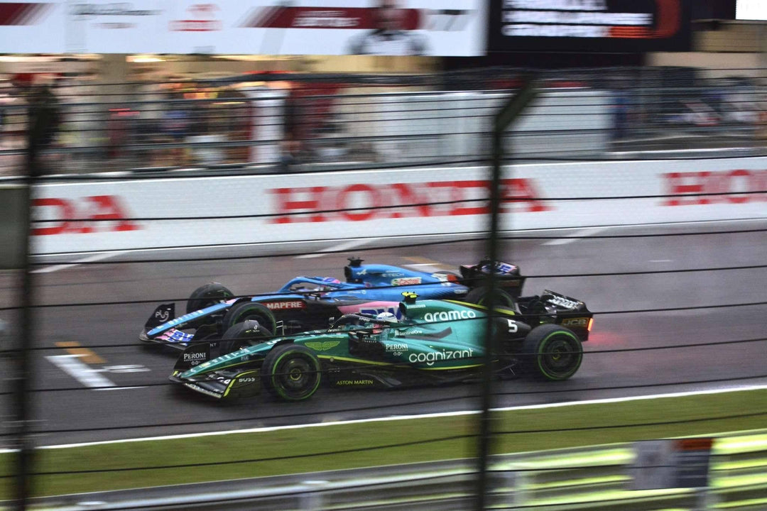 Aston Martin AMR22 - SEBASTIAN VETTEL - JAPANESE GP 2022 Model Car Minichamps