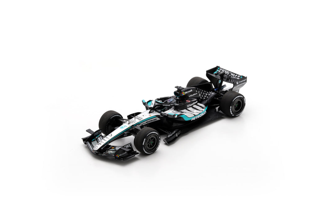 George Russell Japanese GP 2026 Y-3 Livery Mercedes-AMG PETRONAS F1 Team W17 - Spark Model Car