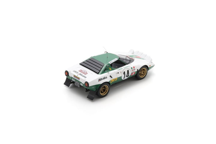 Lancia Stratos No.14 Winner Monte Carlo Rally 1975 - Spark 1:18 Rally Heritage Model