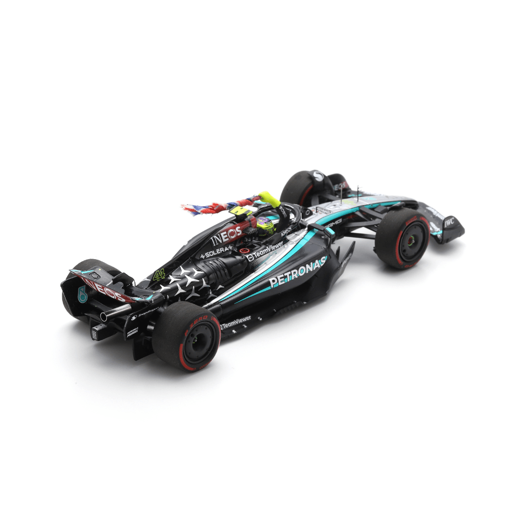 Lewis Hamilton British GP 2024 Mercedes F1 W15 (With British Flag) Model Car - Spark Model