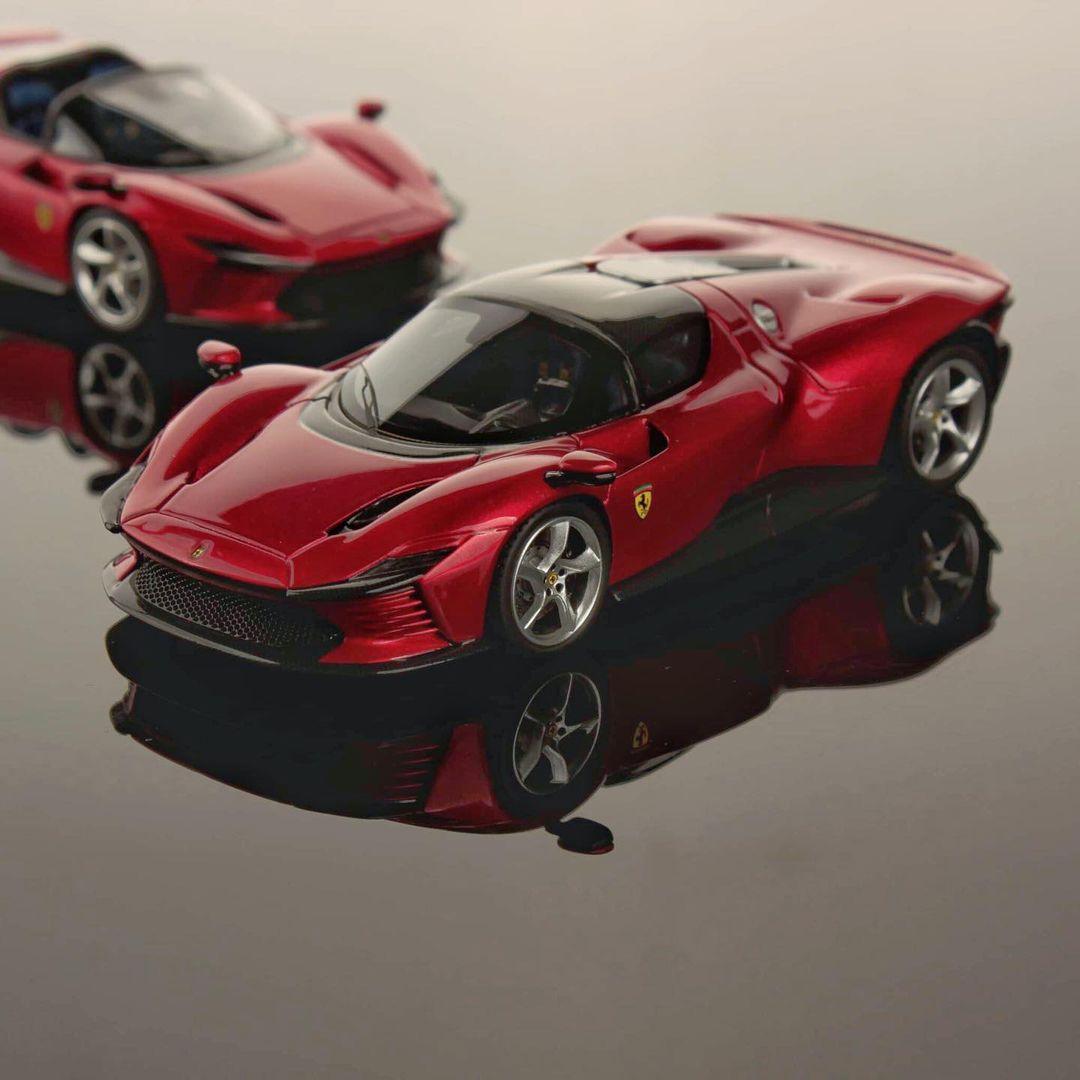 FERRARI DAYTONA SP3 ROSSO SCUDERIA 1:43 Looksmart Auto Stradali Nouveau FERRARI DAYTONA SP3 ROSSO SCUDERIA 1:43 Looksmart Auto Stradali Nouveau