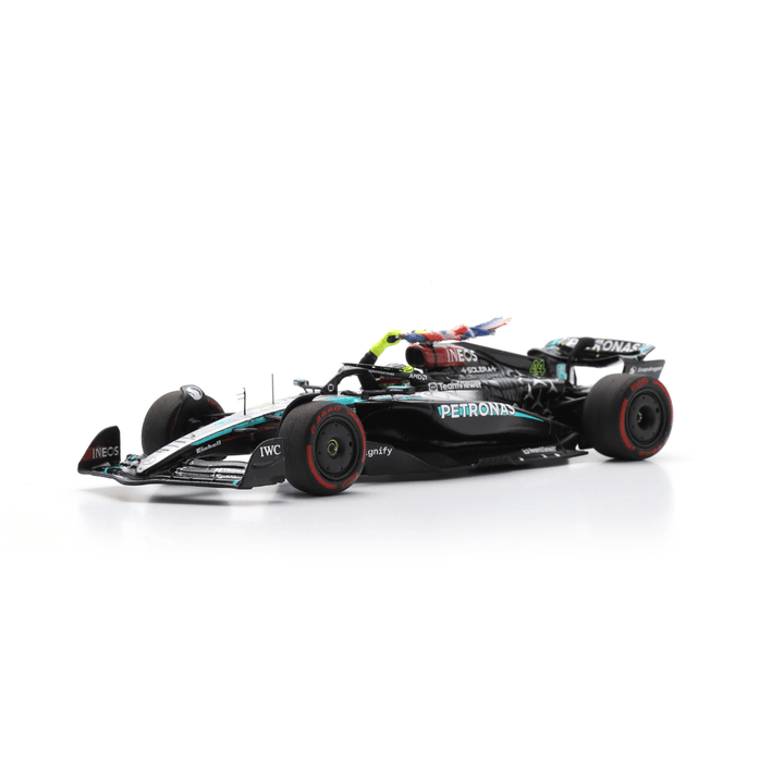 Lewis Hamilton British GP 2024 Mercedes F1 W15 (With British Flag) Model Car - Spark Model