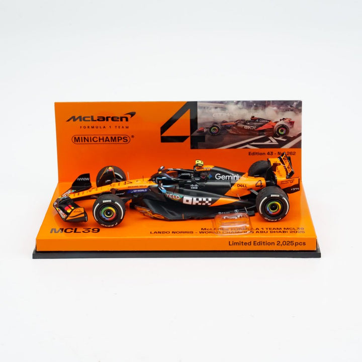 Lando Norris Abu Dhabi GP 2025 World Champion McLaren MCL39 With Figurine &amp; Pitboards - Minichamps Model Car 1:43-1:18-1:12 Scale
