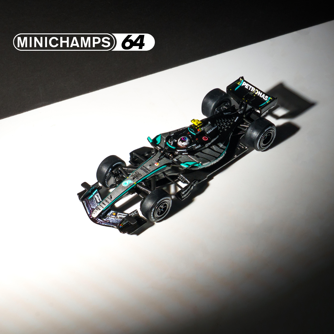 Kimi Antonelli 2026 Japanese Grand Prix Winner Mercedes-AMG F1 Team W17- 1:64 Minichamps Model Car