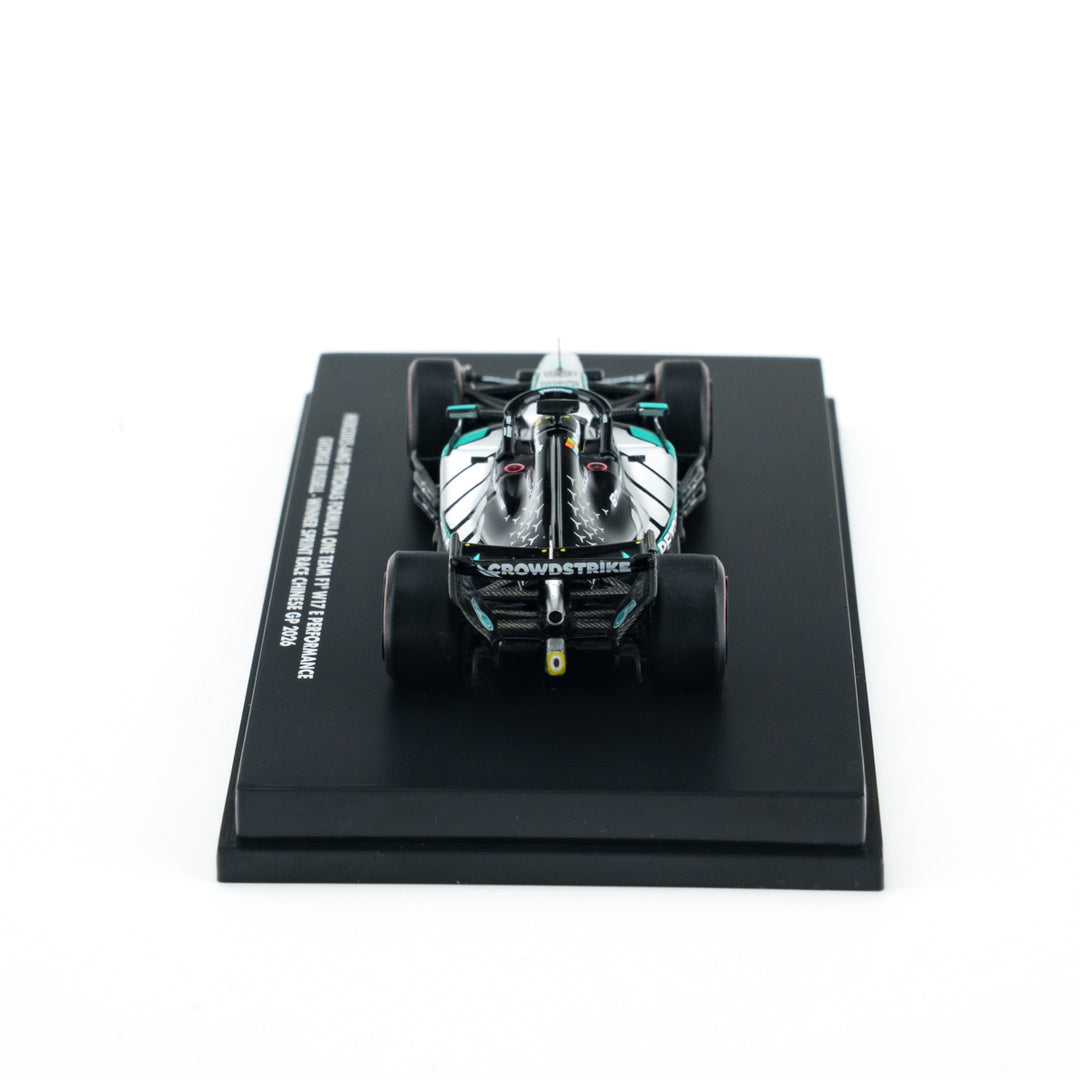 Scale 1:64 George Russell Sprint victory Chinese GP 2026 Mercedes W17 With Figurine &amp; Pitboards- 1:64 Minichamps Model Car