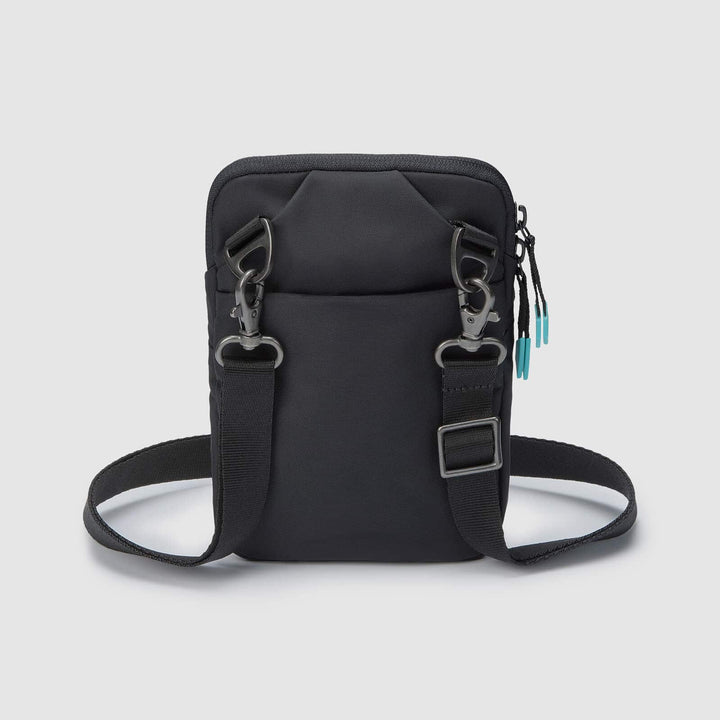 Mercedes-AMG Petronas – 2024 Team Travel Pouch