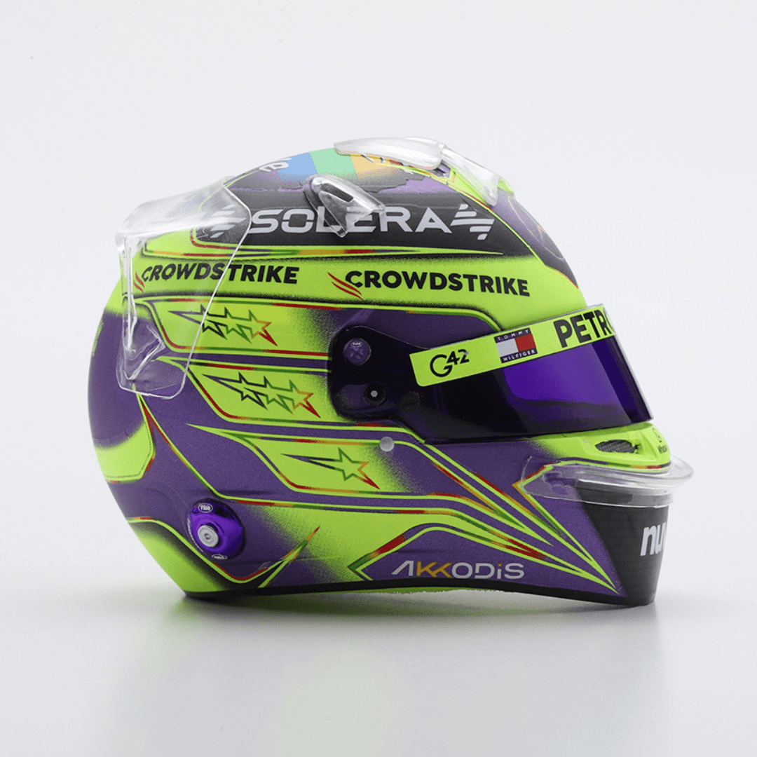 Lewis Hamilton Mercedes AMG Formel 1 Helm 1:5 -AbuDhabi 2021 (Neuf avec Lewis Hamilton Mercedes AMG Formel 1 Helm 1:5 -AbuDhabi 2021 (Neuf avec