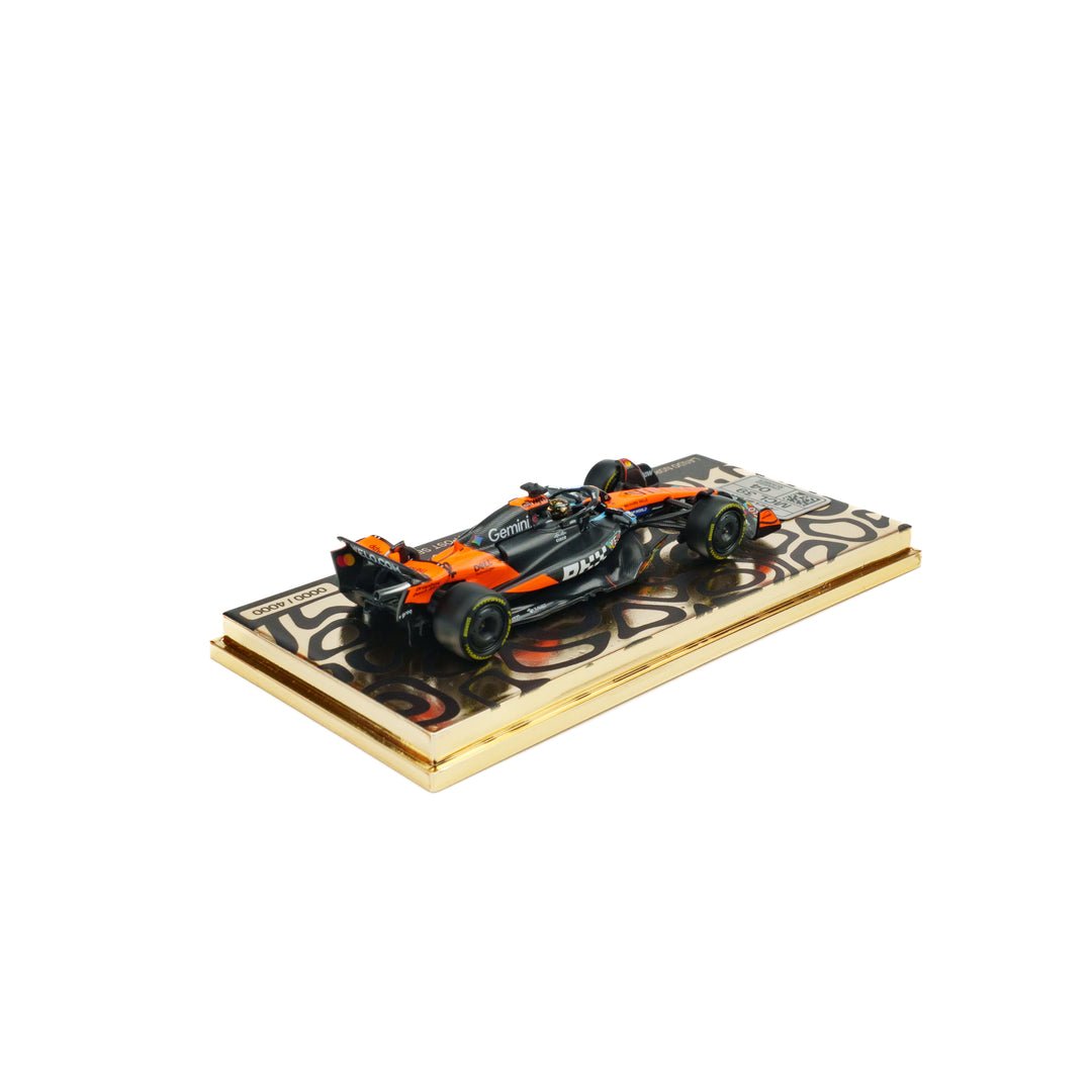 Lando Norris World Champion McLaren MCL39 - Test Abu Dhabi  - 1:64 Minichamps Model Car (Event Special Edition)