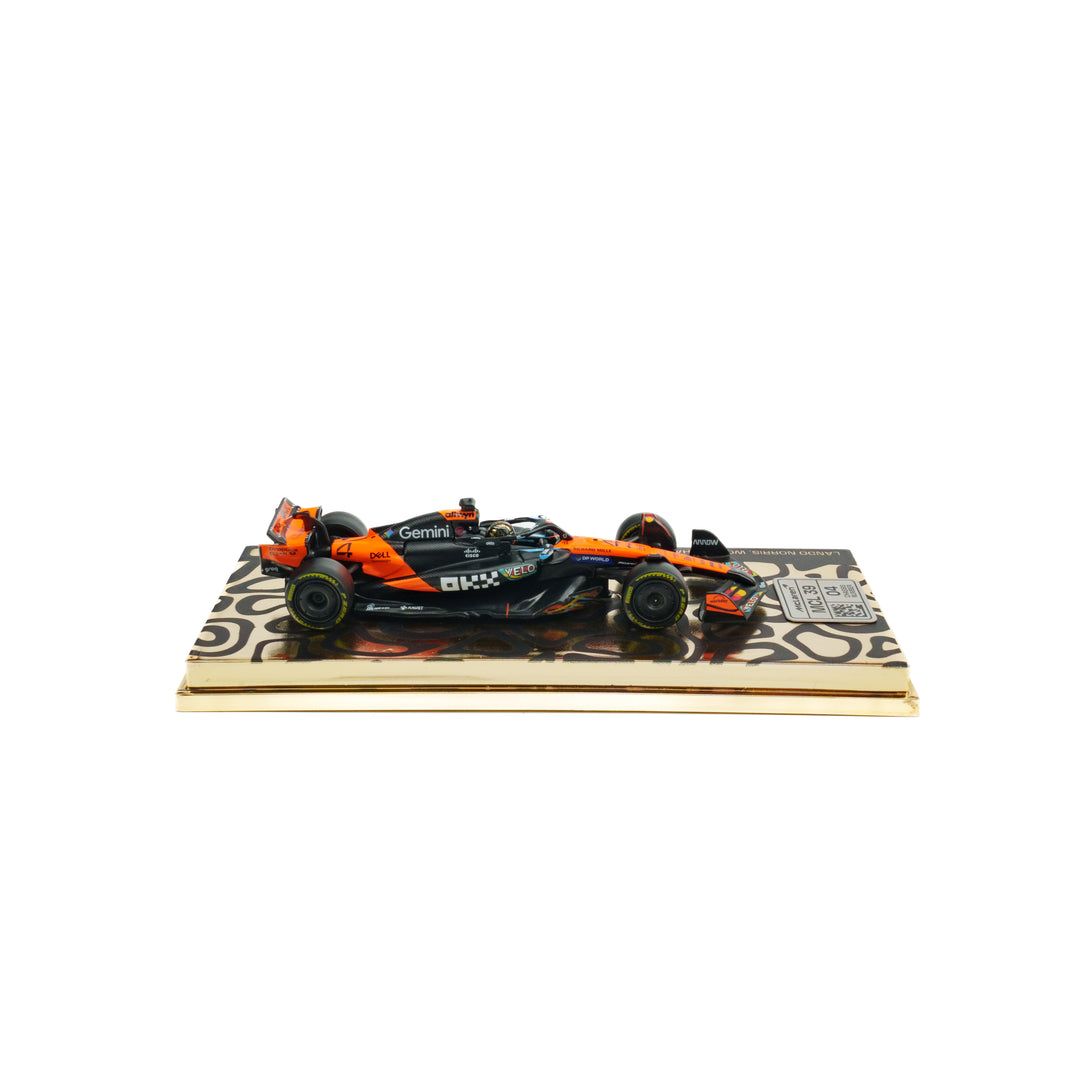 Lando Norris World Champion McLaren MCL39 - Test Abu Dhabi  - 1:64 Minichamps Model Car (Event Special Edition)