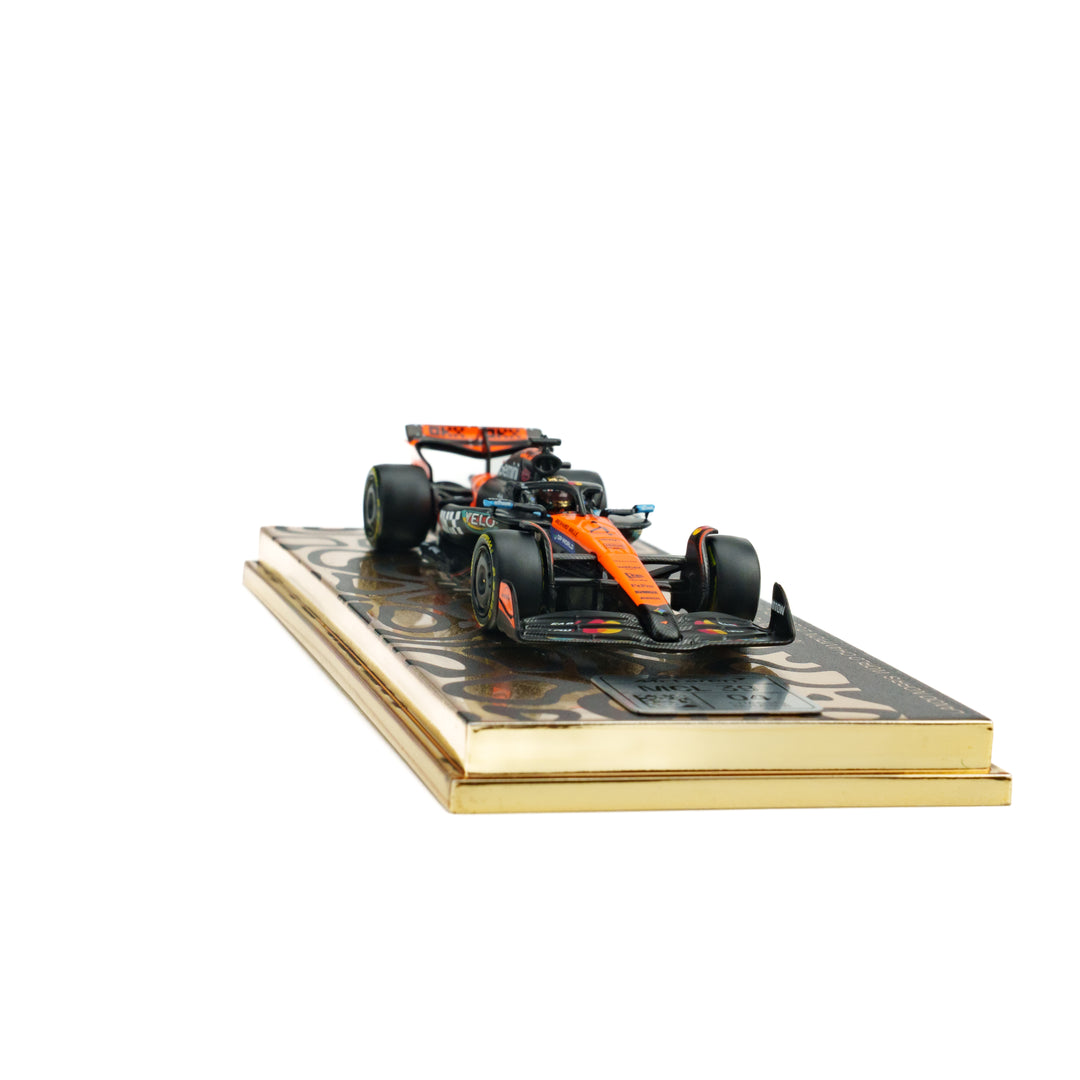 Lando Norris World Champion McLaren MCL39 - Test Abu Dhabi  - 1:64 Minichamps Model Car (Event Special Edition)
