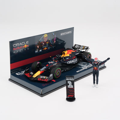 Max Verstappen Red Bull RB20 Winner Brazilian GP 2024 With Figurine & Pitboards 1:43 Minichamps Model Car
