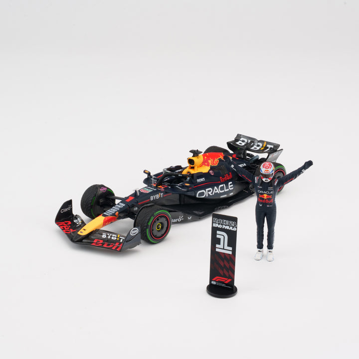 Max Verstappen Red Bull RB20 Winner Brazilian GP 2024 With Figurine &amp; Pitboards 1:43 Minichamps Model Car