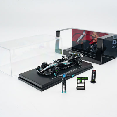 Scale 1:64 George Russell Winner Canada GP 2025 Mercedes W16 With T Pose Figurine & Pitboards- 1:64 Minichamps Model Car