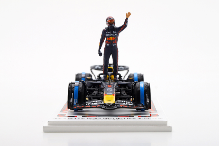 Max Verstappen Red Bull F1 RB21 Belgium GP 2025 Special Figure Edition 1:43 Spark Model Car