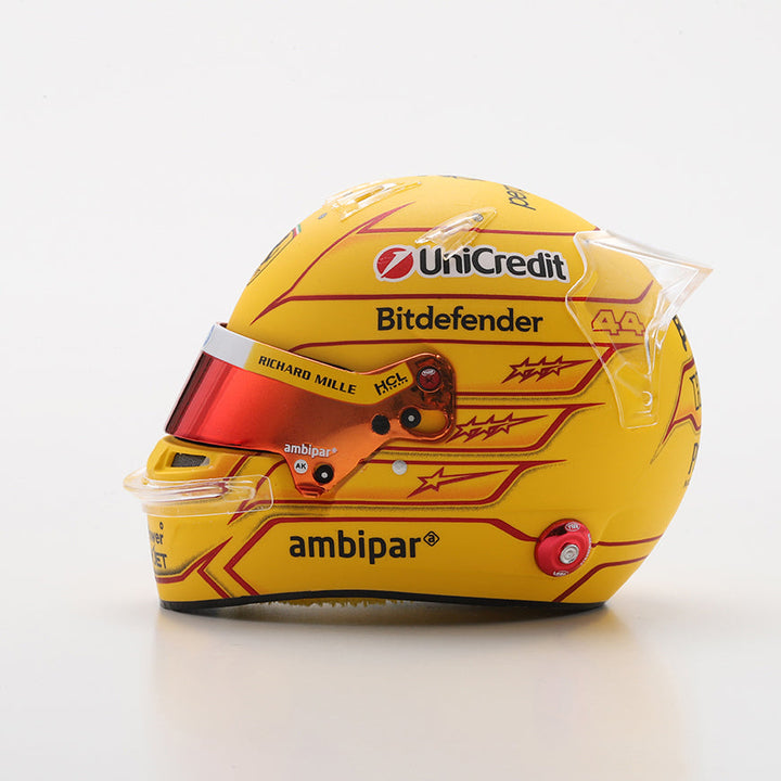 Lewis Hamilton 2026 Season Helmet Scuderia Ferrari F1 - Looksmart 1:5 Helmet