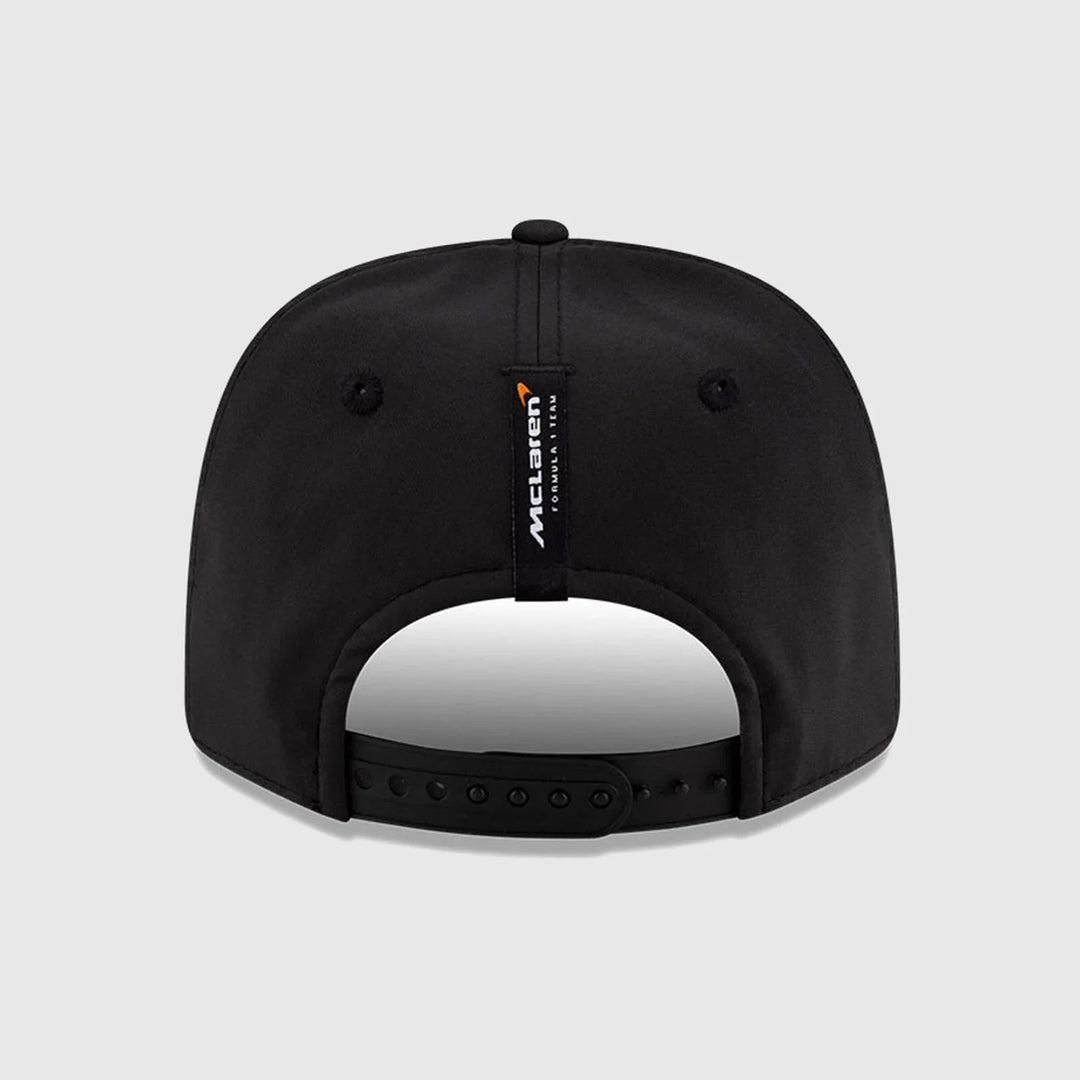 Cappellino ufficiale Liverpool autografato da Jürgen Klopp - CharityStars Cappellino ufficiale Liverpool autografato da Jürgen Klopp - CharityStars