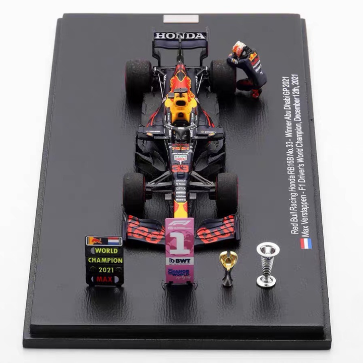 Max Verstappen - 2021 World Champion Abu Dhabi GP - Special Figure Edition Red Bull RB16B 1:43 Spark Model Car