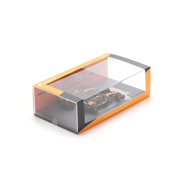 Lando Norris &amp; Oscar Piastri McLaren MCL39 2025 Constructors&