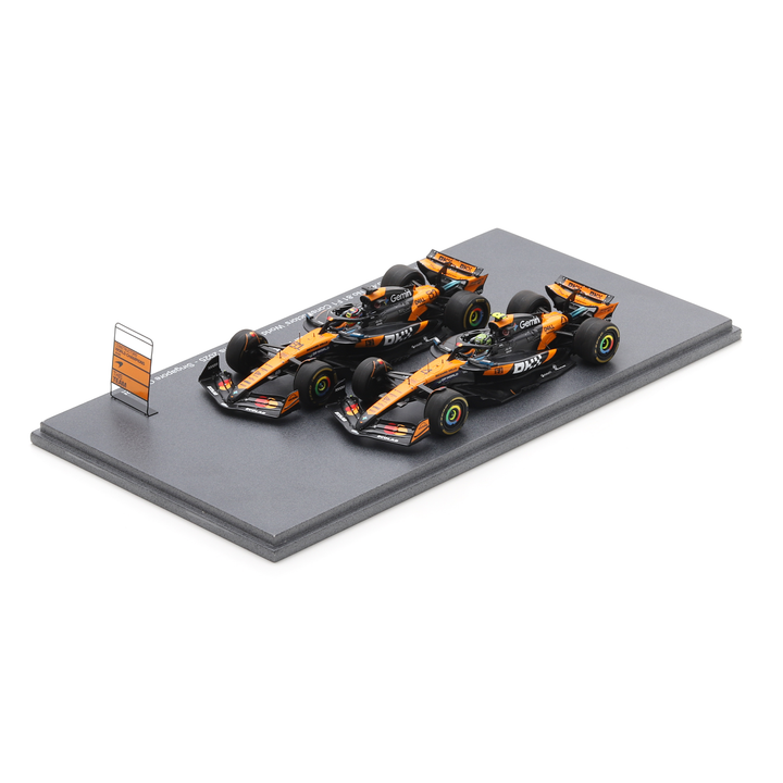 Lando Norris &amp; Oscar Piastri McLaren MCL39 2025 Constructors&
