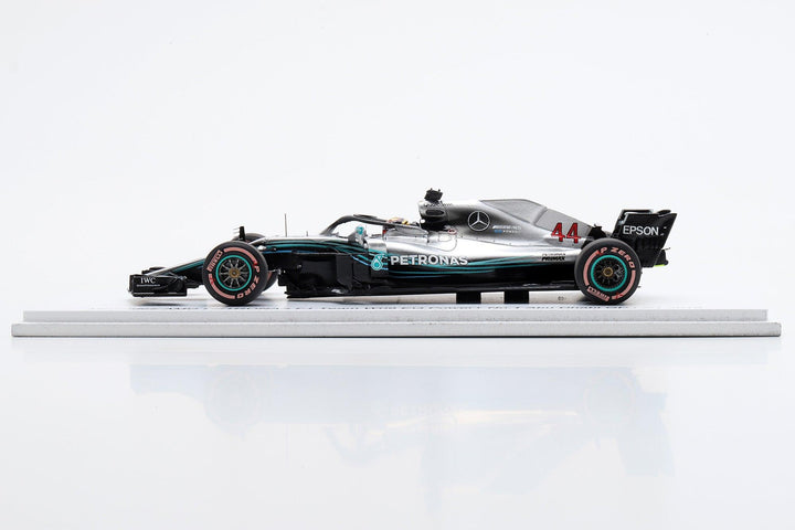 Lewis Hamilton  Abu Dhabi GP 2018 FP1 Mercedes F1 W09 Car No:1 Model Car - Spark Model