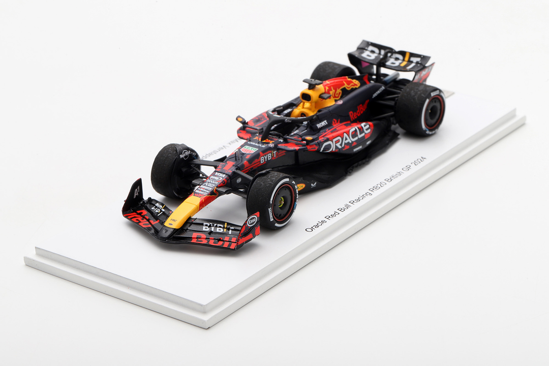 Max Verstappen Red Bull F1 RB20 British GP 2024 Special Figure Edition 1:43 Spark Model Car