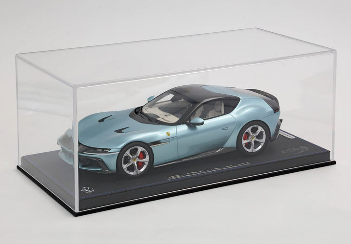 Ferrari 12 Cilindri Panoramic roof Celeste Trevi 1:18 - BBR Model Car