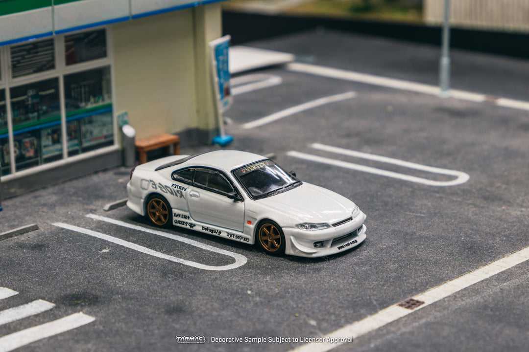 Scale 1/64 - VERTEX Nissan Silvia S15 White Metallic - Tarmac Works