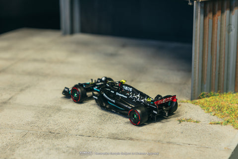 Scale 1/64 - Lewis Hamilton Mercedes-AMG F1 W14 E Performance Hungarian Grand Prix 2023 Pole Position - Tarmac Works