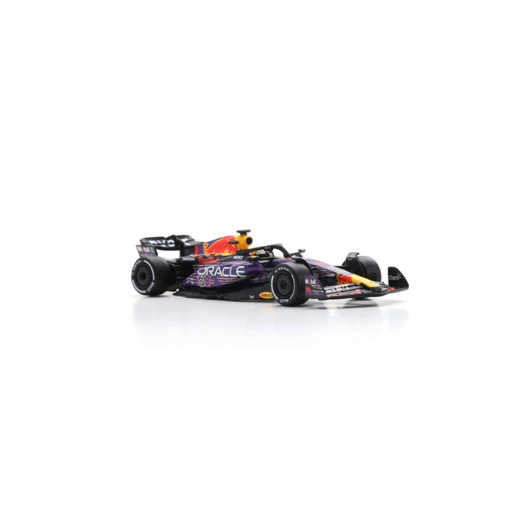 Max Verstappen – Red Bull RB19 Winner Las Vegas GP 2023 Model Car Scale 1:64 Spark Model