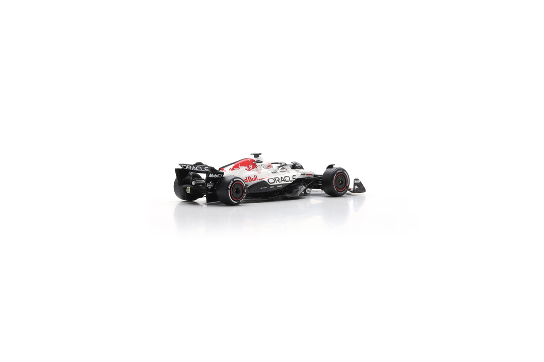 Red Bull Racing RB21 Japan Special Livery - Max Verstappen &amp; Yuki Tsunoda – Japanese GP 2025 Model Car Scale 1:64 Sparky
