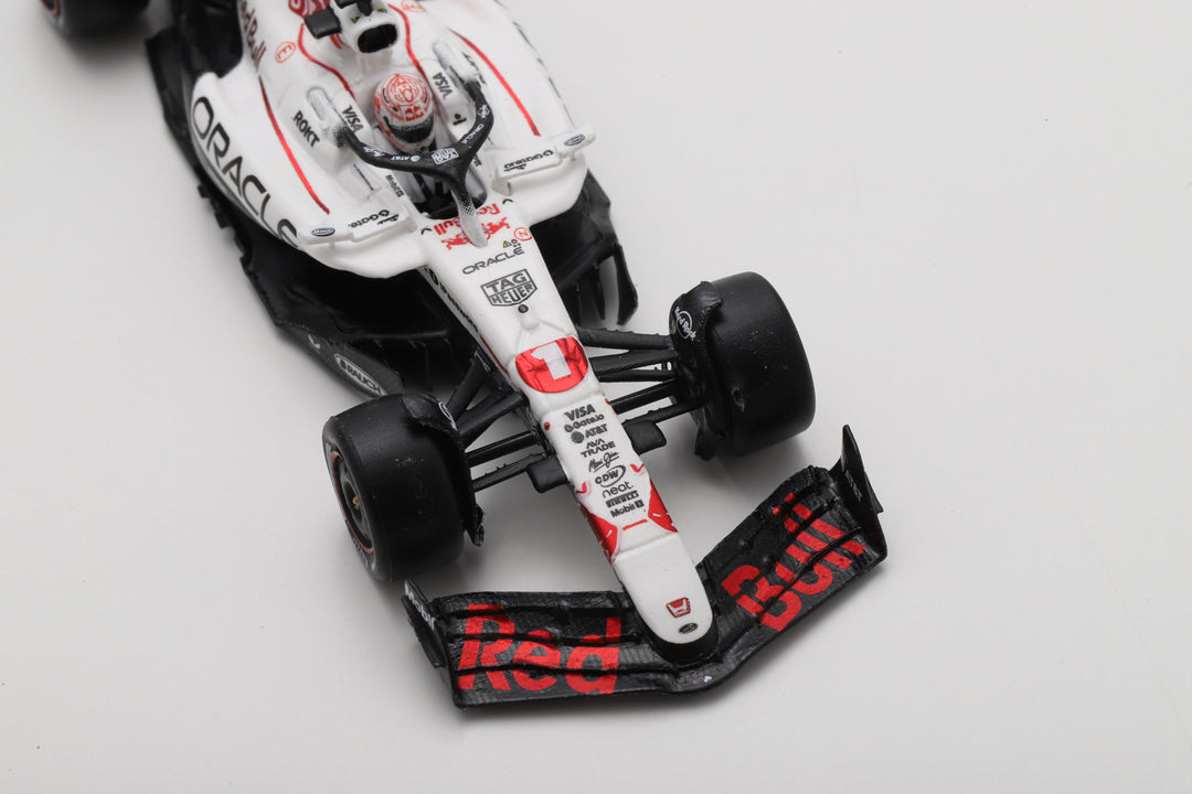 Red Bull Racing RB21 Japan Special Livery - Max Verstappen &amp; Yuki Tsunoda – Japanese GP 2025 Model Car Scale 1:64 Sparky