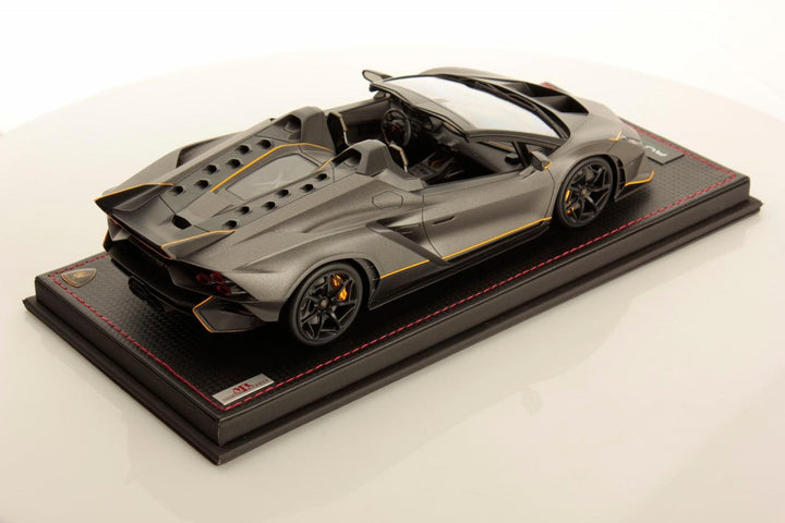 Lamborghini Autentica Scale 1:18- MR Collection