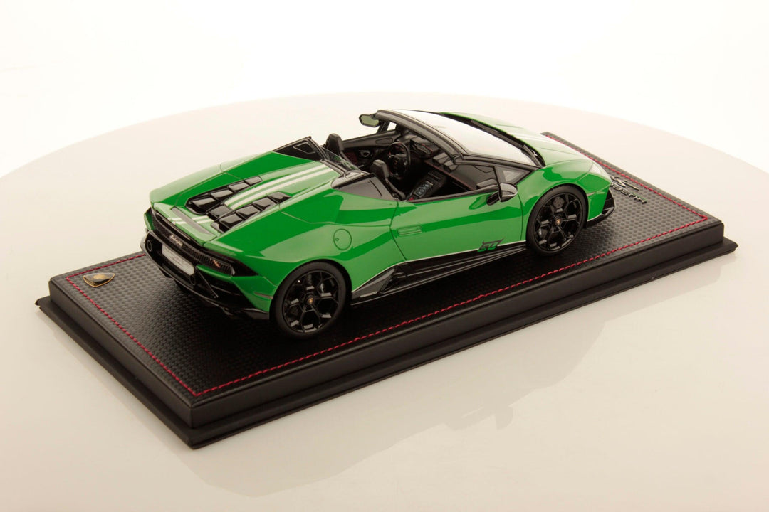 Lamborghini Huracan Evo 60th anniversary Verde Viper 1:18 Model Car -  MR Collection