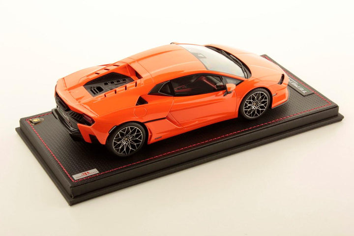 Lamborghini Temerario Arancio Apodis - 1:18 MR Collection