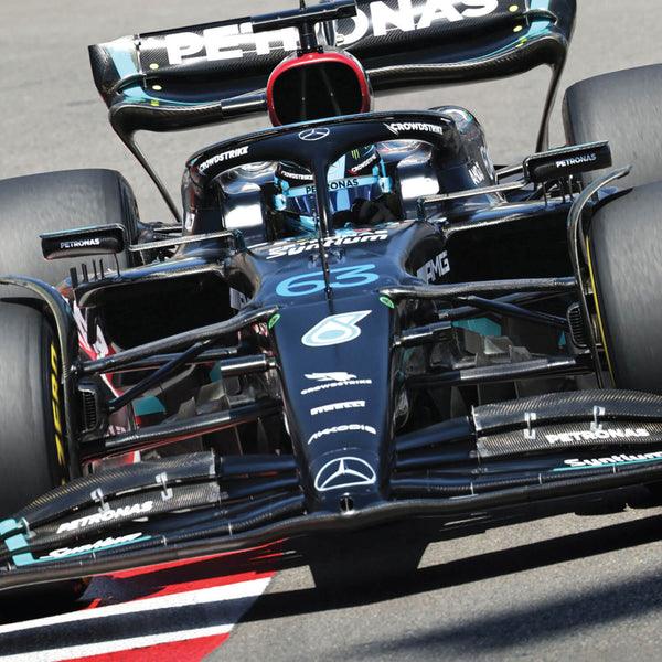Mercedes-AMG Petronas F1 Team - George Russell - 2023 Automobilist Poster
